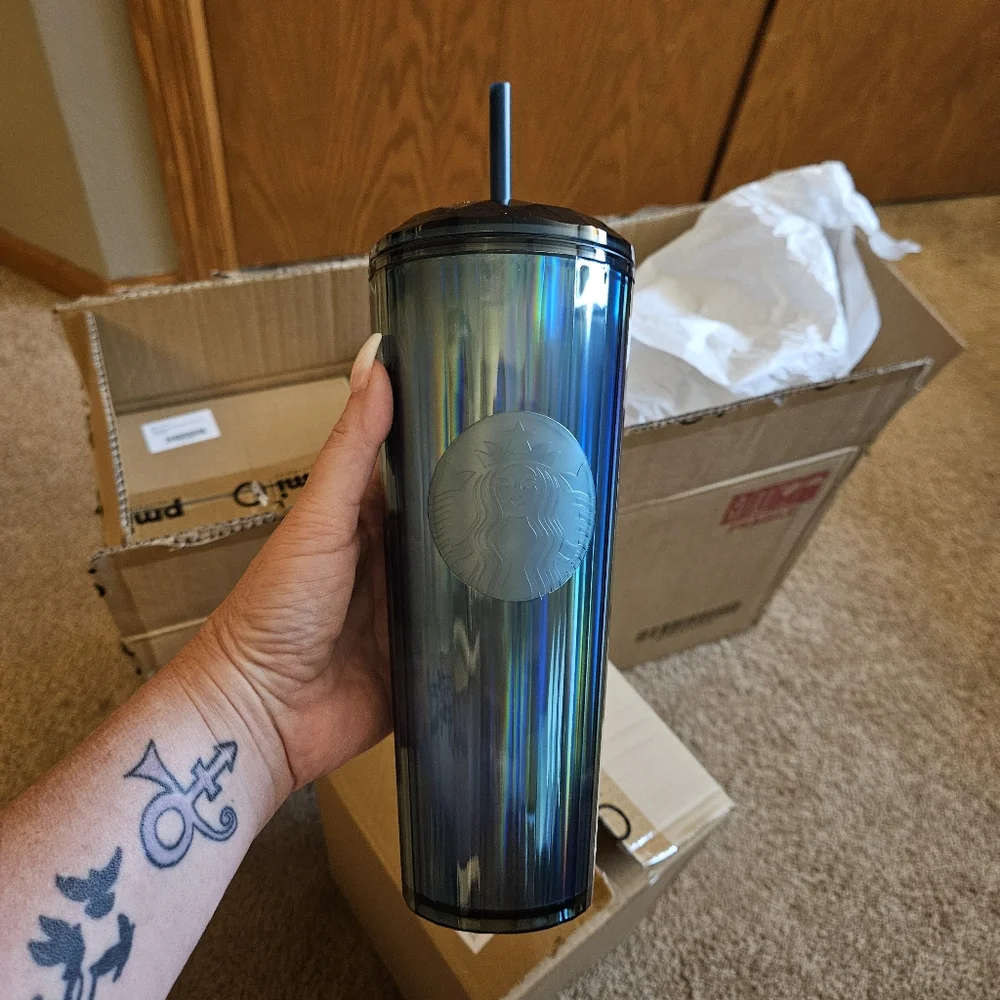 NWT 2 Starbucks Tumblers Fall 2022 Ocean Kaleidoscope Dome 24oz Venti w Straws